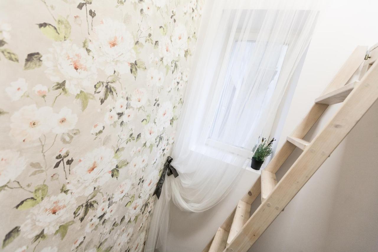 Vintage Tomasza Apartment คราคูฟ ภายนอก รูปภาพ