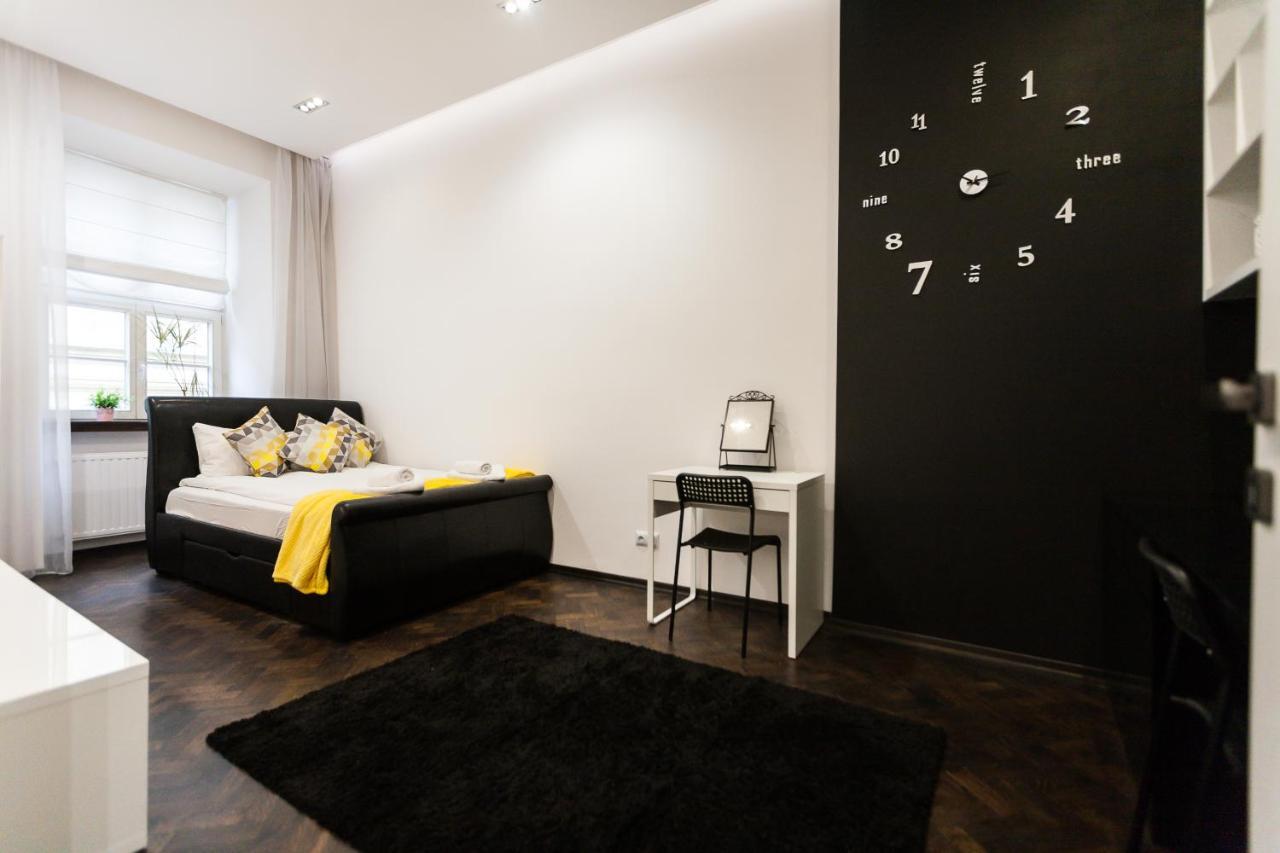 Vintage Tomasza Apartment คราคูฟ ภายนอก รูปภาพ